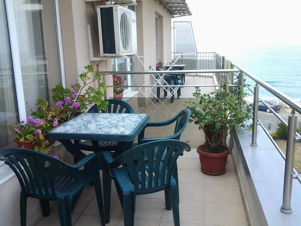 Villa Rouge Sozopol Extérieur photo
